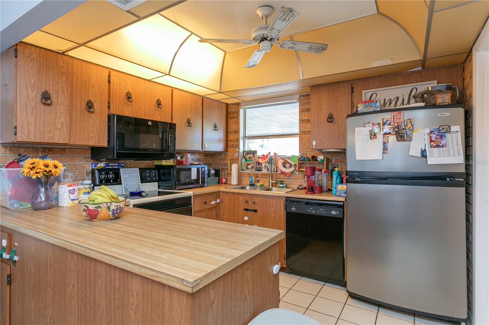 Image 19 of 30 For 2710 38th Street W