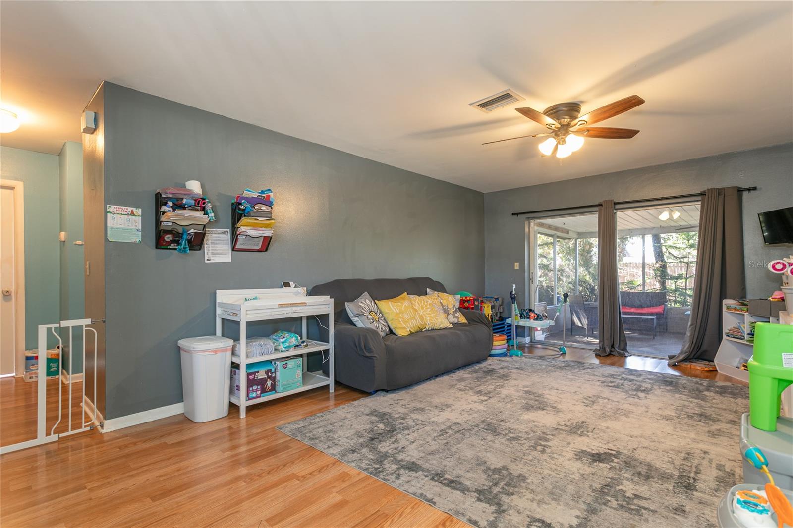 Image 9 of 30 For 2710 38th Street W