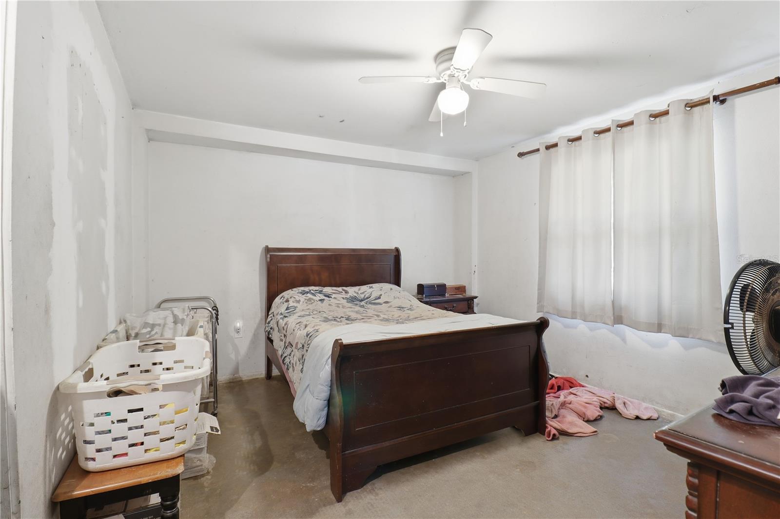 Image 20 of 30 For 27403 Balboa Drive