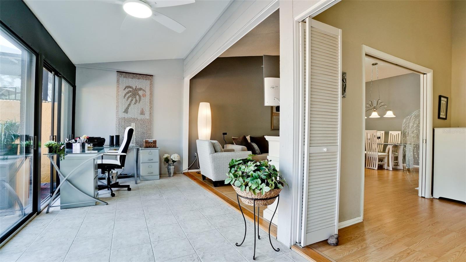 Image 15 of 49 For 4527 Park Lake Terrace N