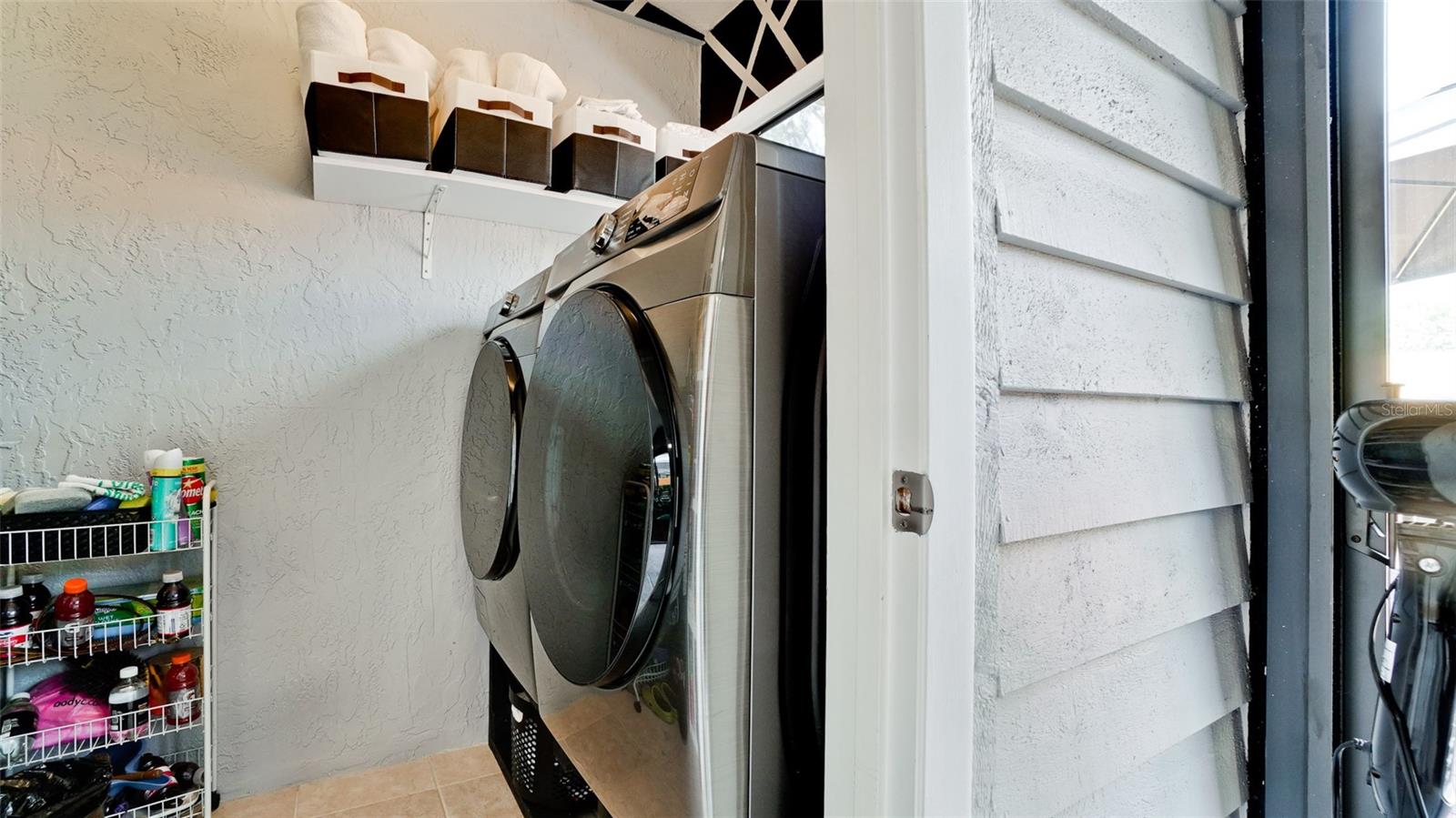 Image 35 of 49 For 4527 Park Lake Terrace N