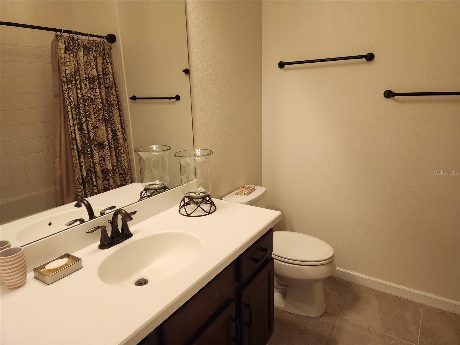 Image 28 of 38 For 3668 Fescue Lane