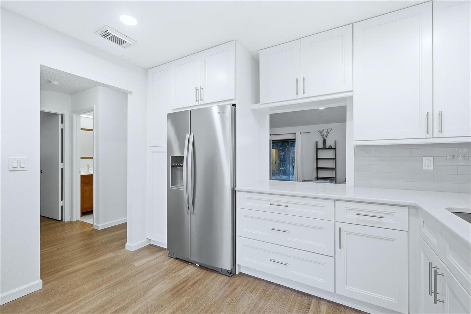 Image 14 of 44 For 4819 Village Gardens Drive 110