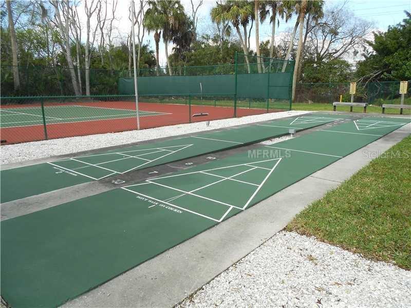 Image 30 of 44 For 4819 Village Gardens Drive 110