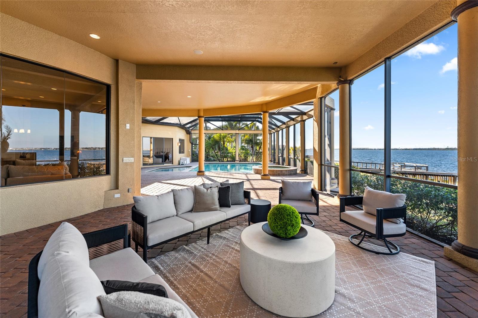 Image 10 of 94 For 4003 Hawk Island Drive