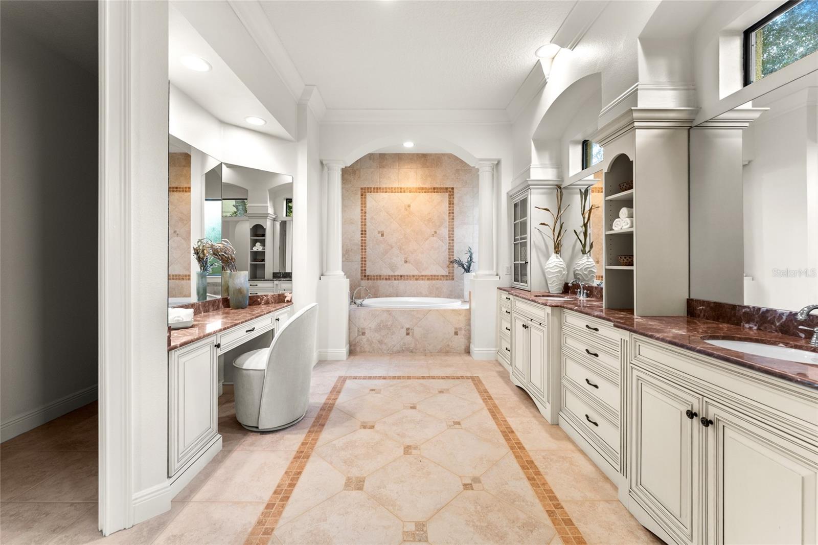 Image 33 of 94 For 4003 Hawk Island Drive