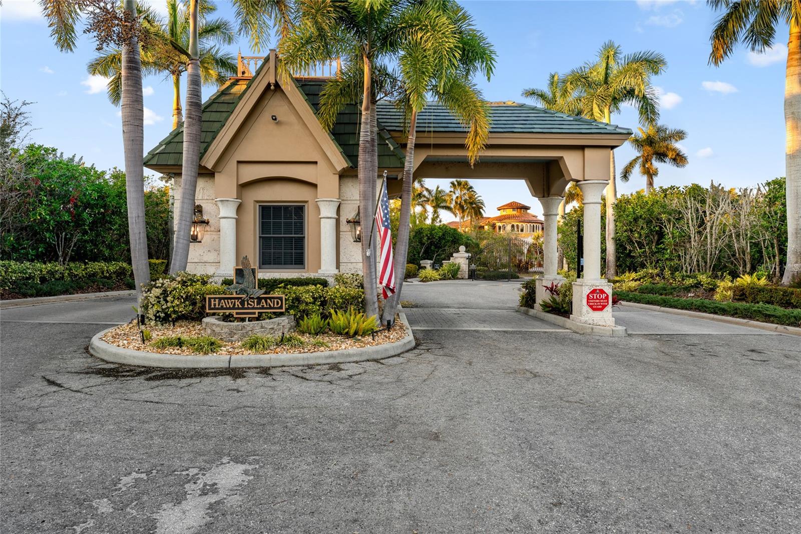 Image 5 of 94 For 4003 Hawk Island Drive