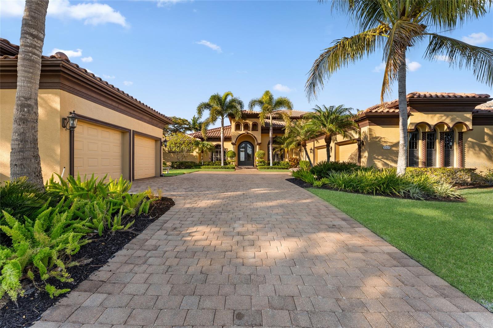 Image 70 of 94 For 4003 Hawk Island Drive