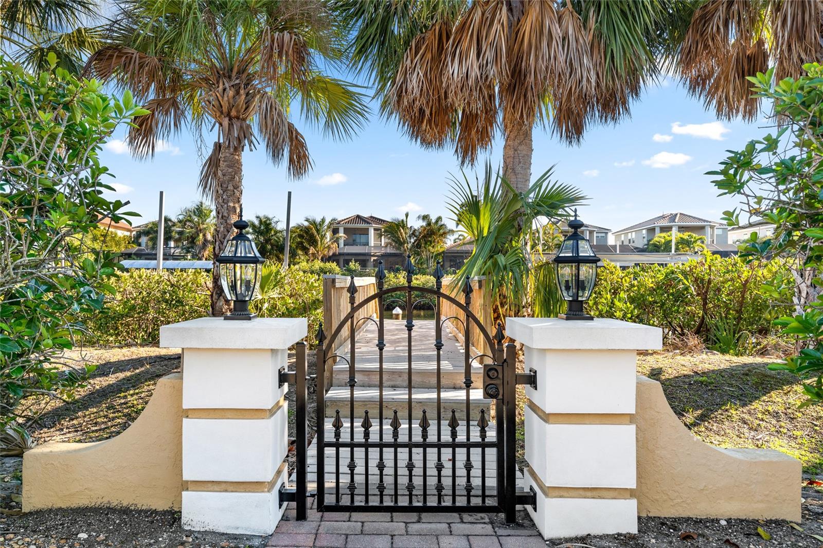 Image 74 of 94 For 4003 Hawk Island Drive