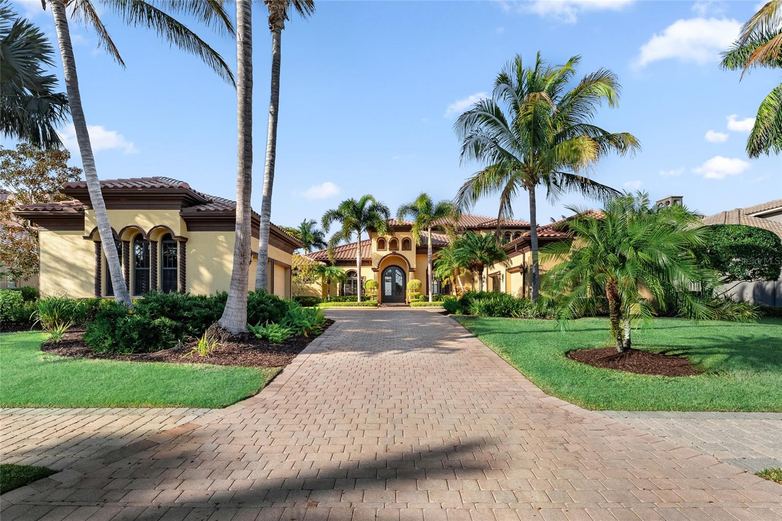 Image 8 of 94 For 4003 Hawk Island Drive