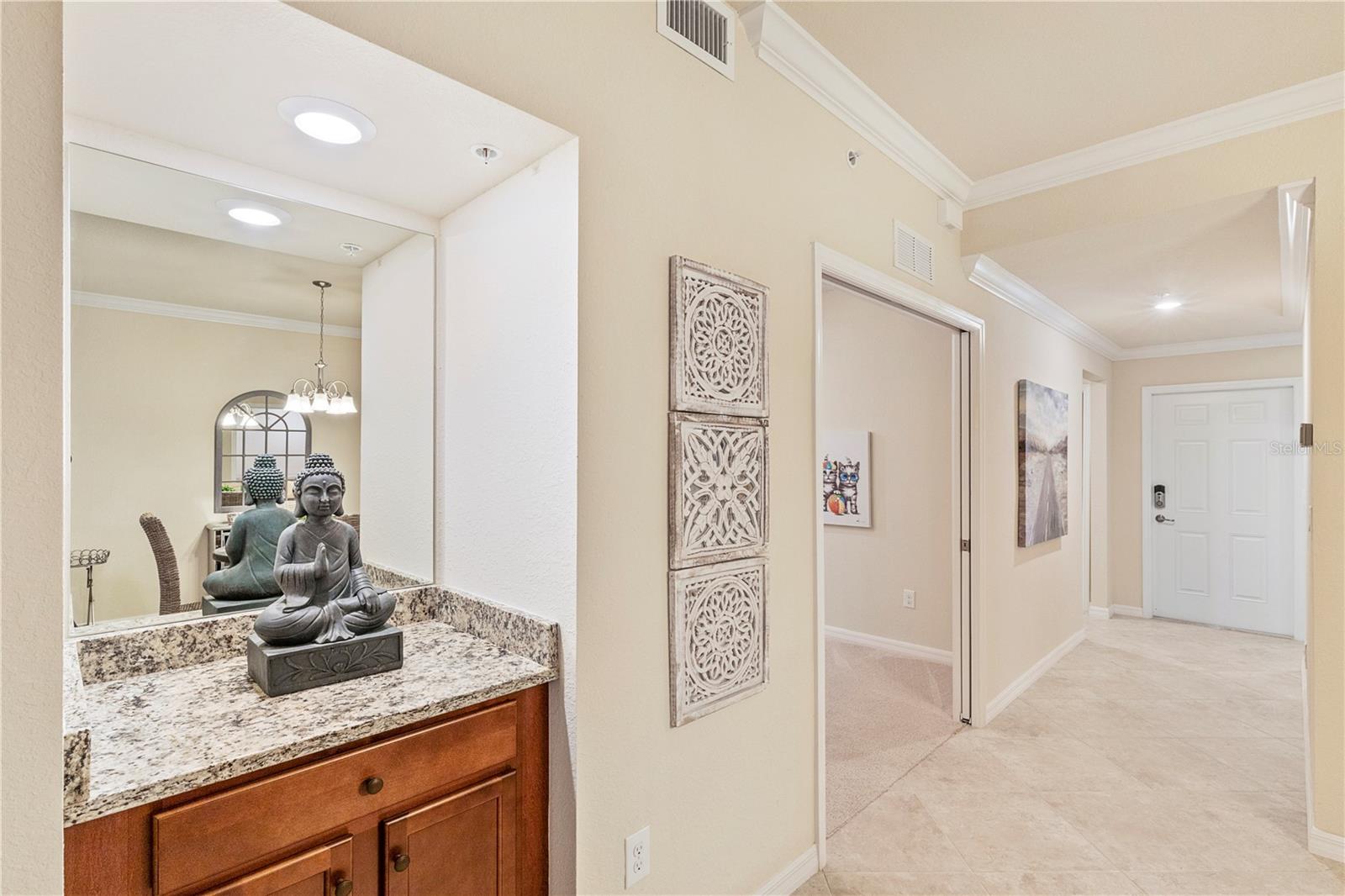 Image 17 of 47 For 5558 Palmer Circle 105