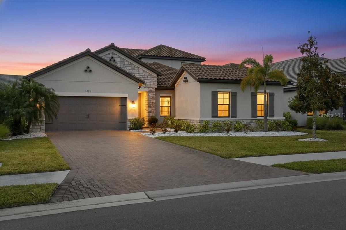 Details for 2028 Woodleaf Hammock Court, BRADENTON, FL 34211