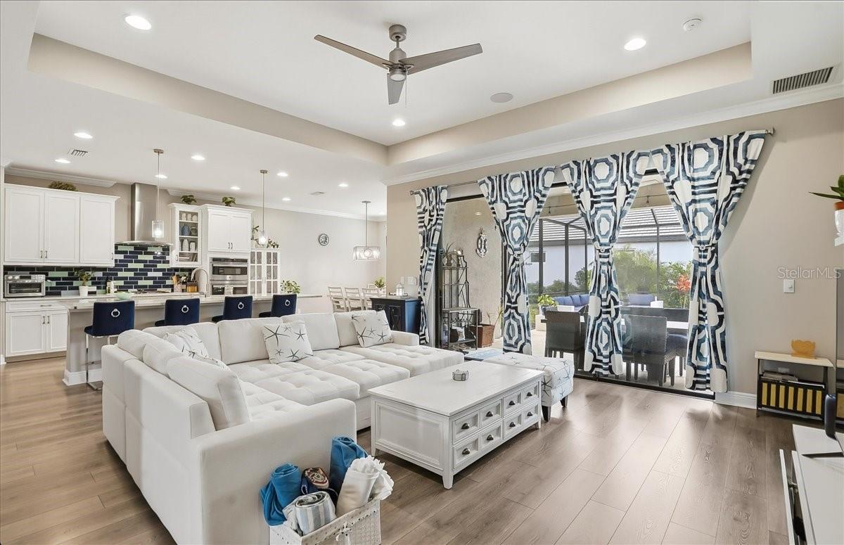 Image 18 of 73 For 2028 Woodleaf Hammock Court