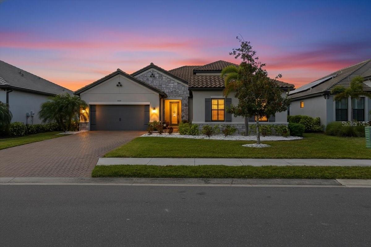 Image 3 of 73 For 2028 Woodleaf Hammock Court