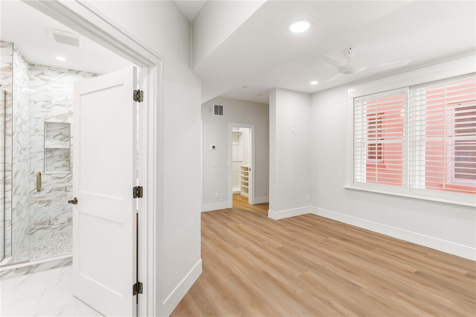 Image 33 of 71 For 1221 Palm Avenue 106-107