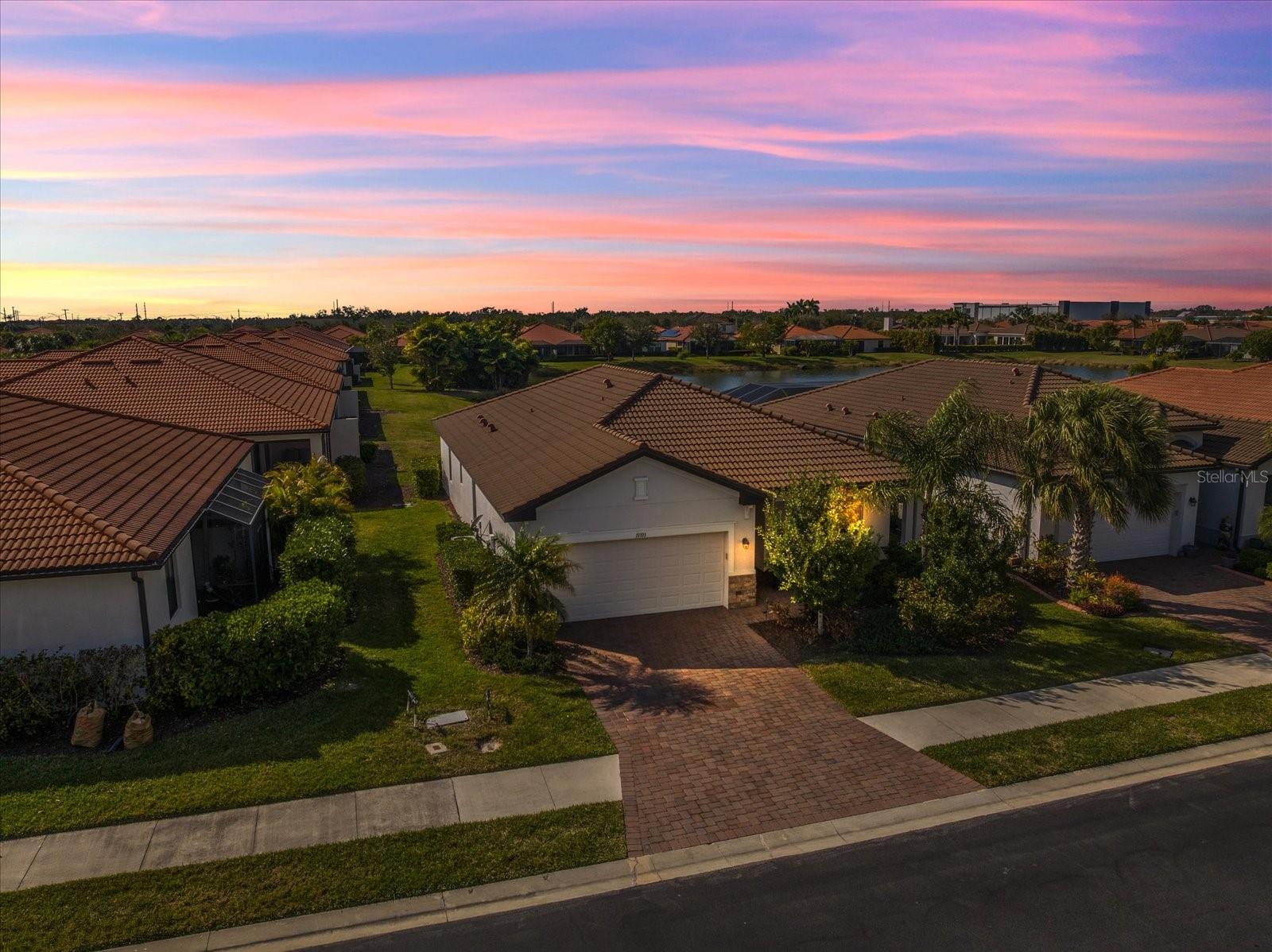 Image 32 of 53 For 19393 Cruise Drive