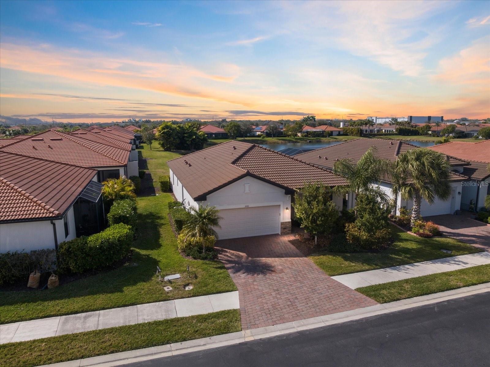 Image 33 of 53 For 19393 Cruise Drive