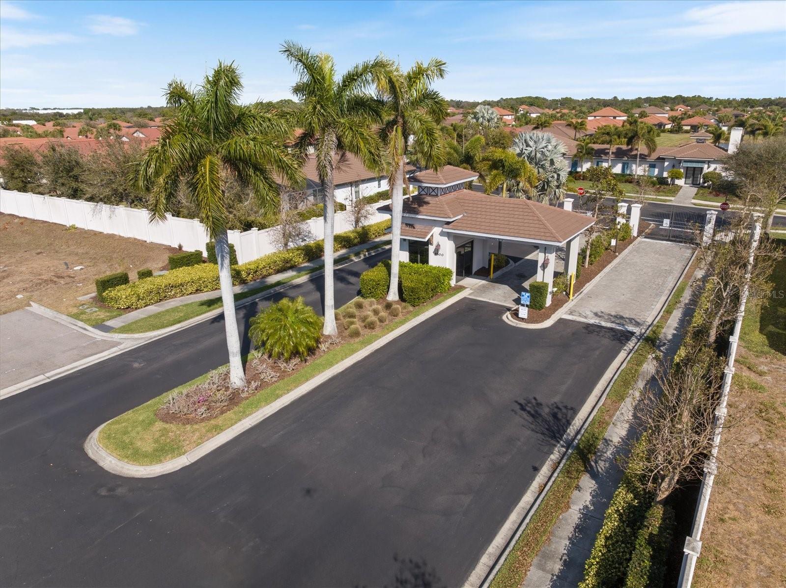 Image 42 of 53 For 19393 Cruise Drive