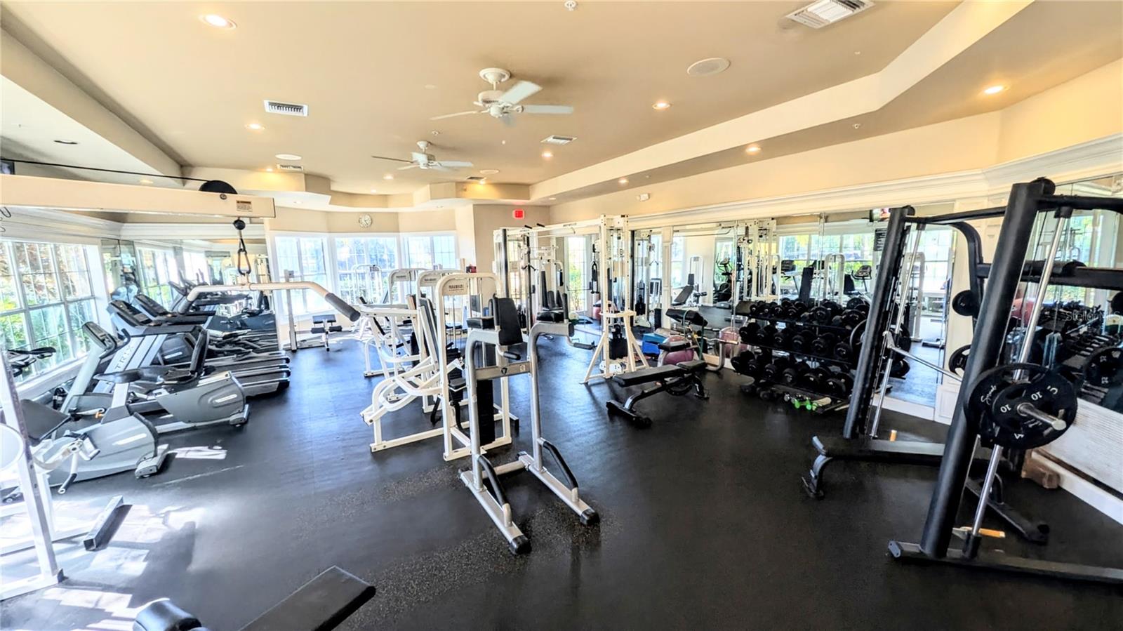 Image 25 of 34 For 5174 Northridge Road 108