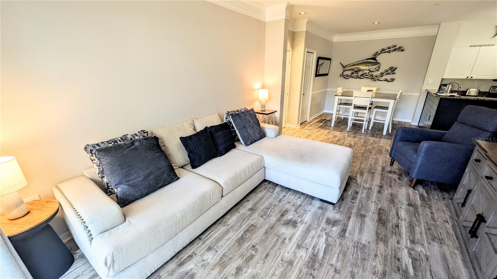 Image 4 of 34 For 5174 Northridge Road 108