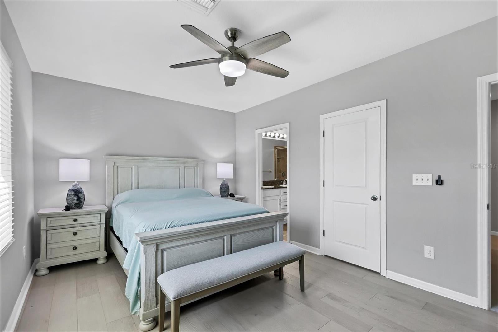 Image 23 of 53 For 8651 Stargazer Street