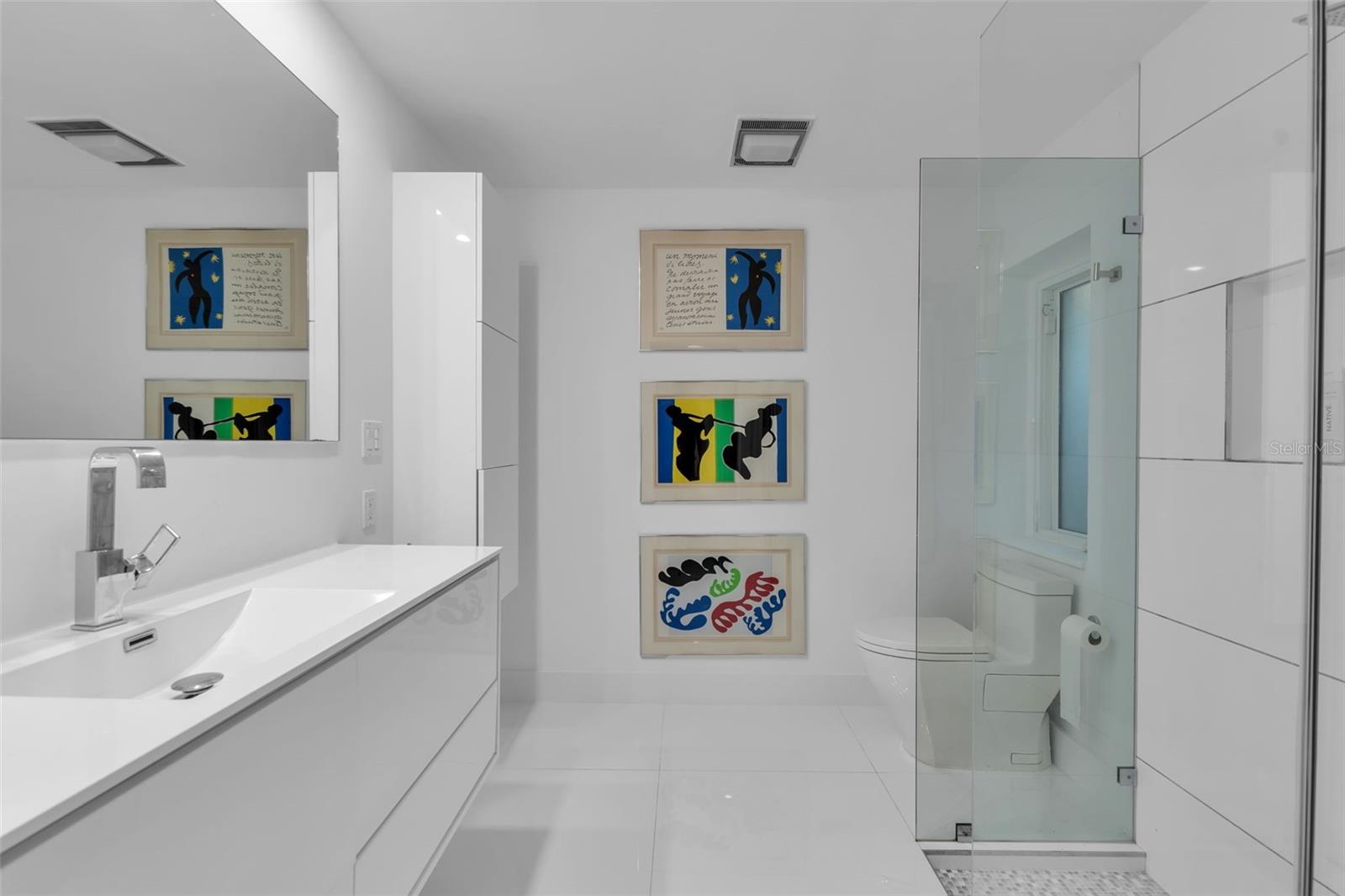 Image 23 of 40 For 1306 Lake Shore Drive