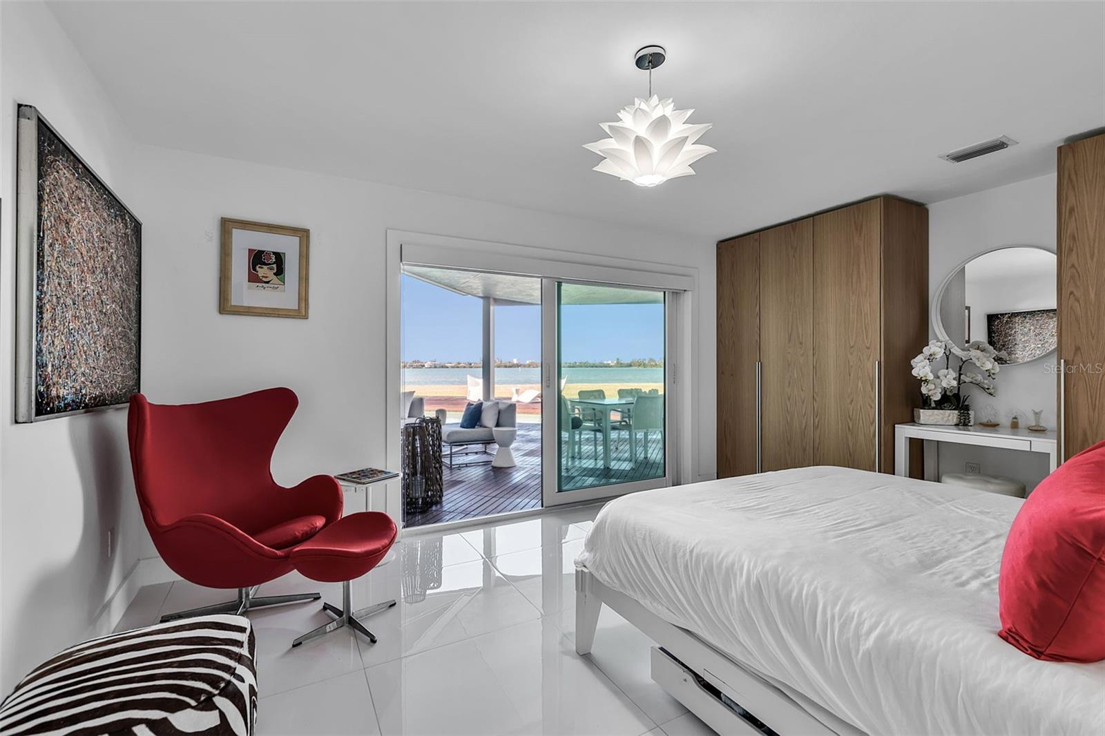 Image 26 of 40 For 1306 Lake Shore Drive