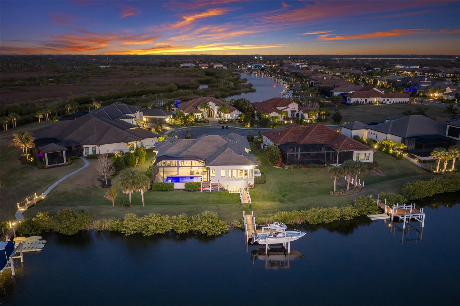 Image 37 of 51 For 1617 Channelside Place