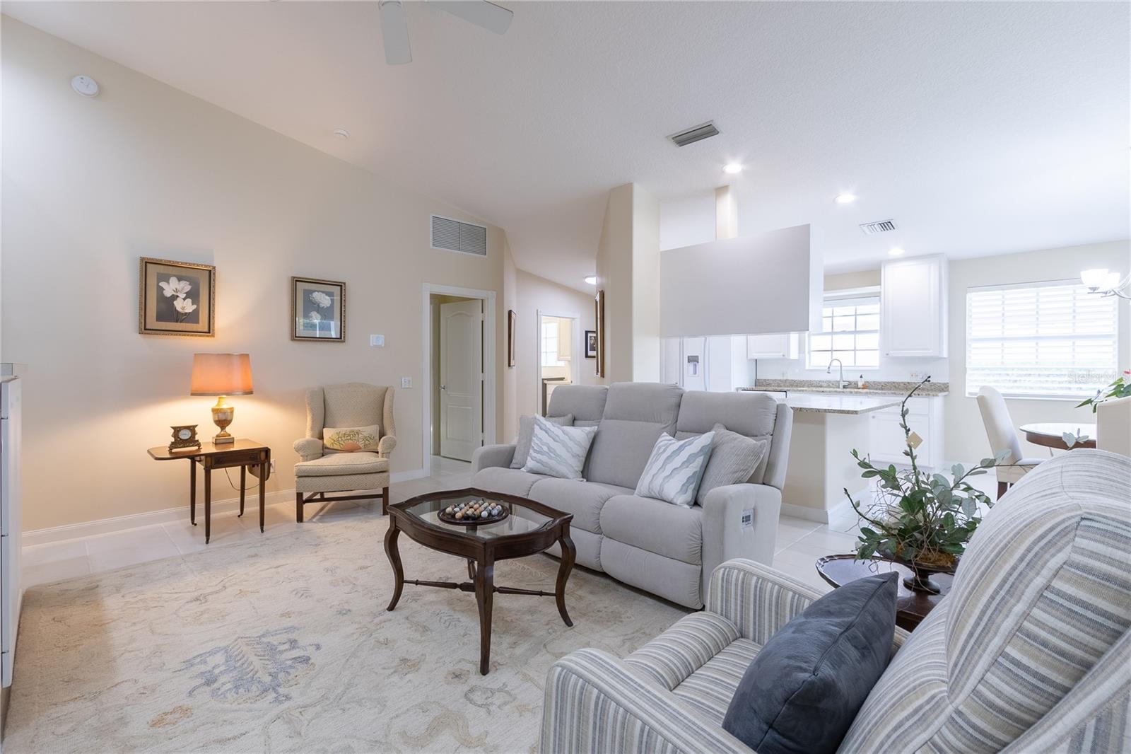 Image 14 of 54 For 8876 Estepona Court