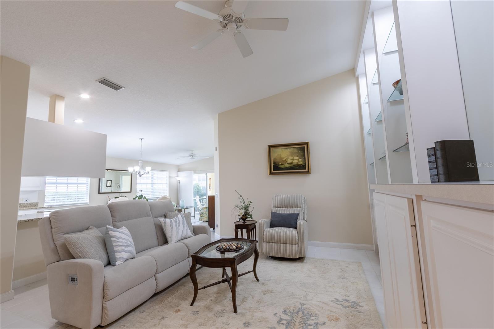 Image 15 of 54 For 8876 Estepona Court