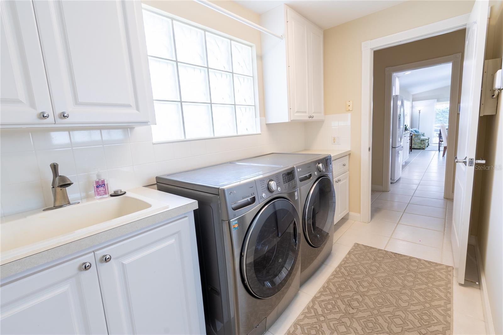 Image 22 of 54 For 8876 Estepona Court