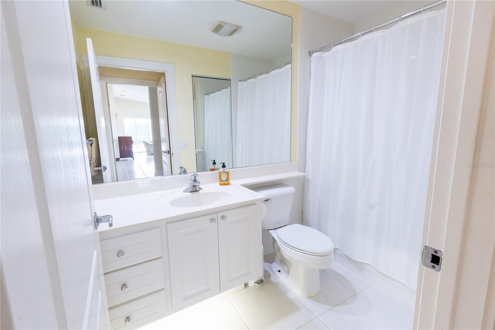 Image 29 of 54 For 8876 Estepona Court