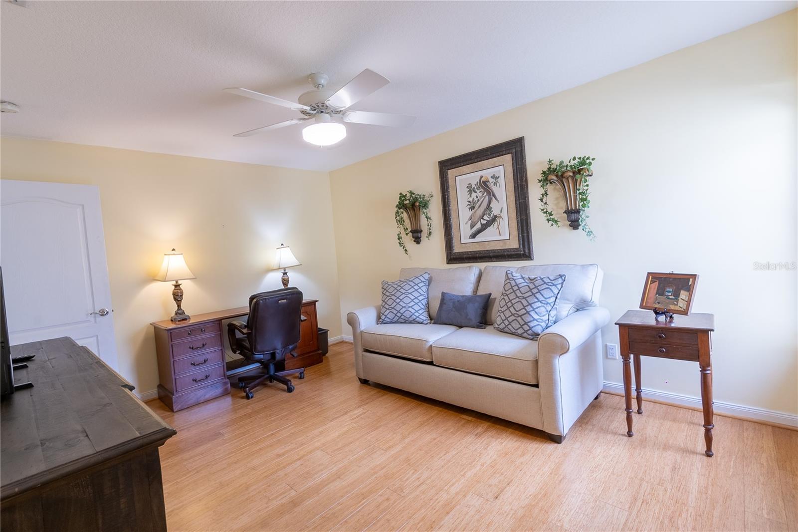 Image 33 of 54 For 8876 Estepona Court