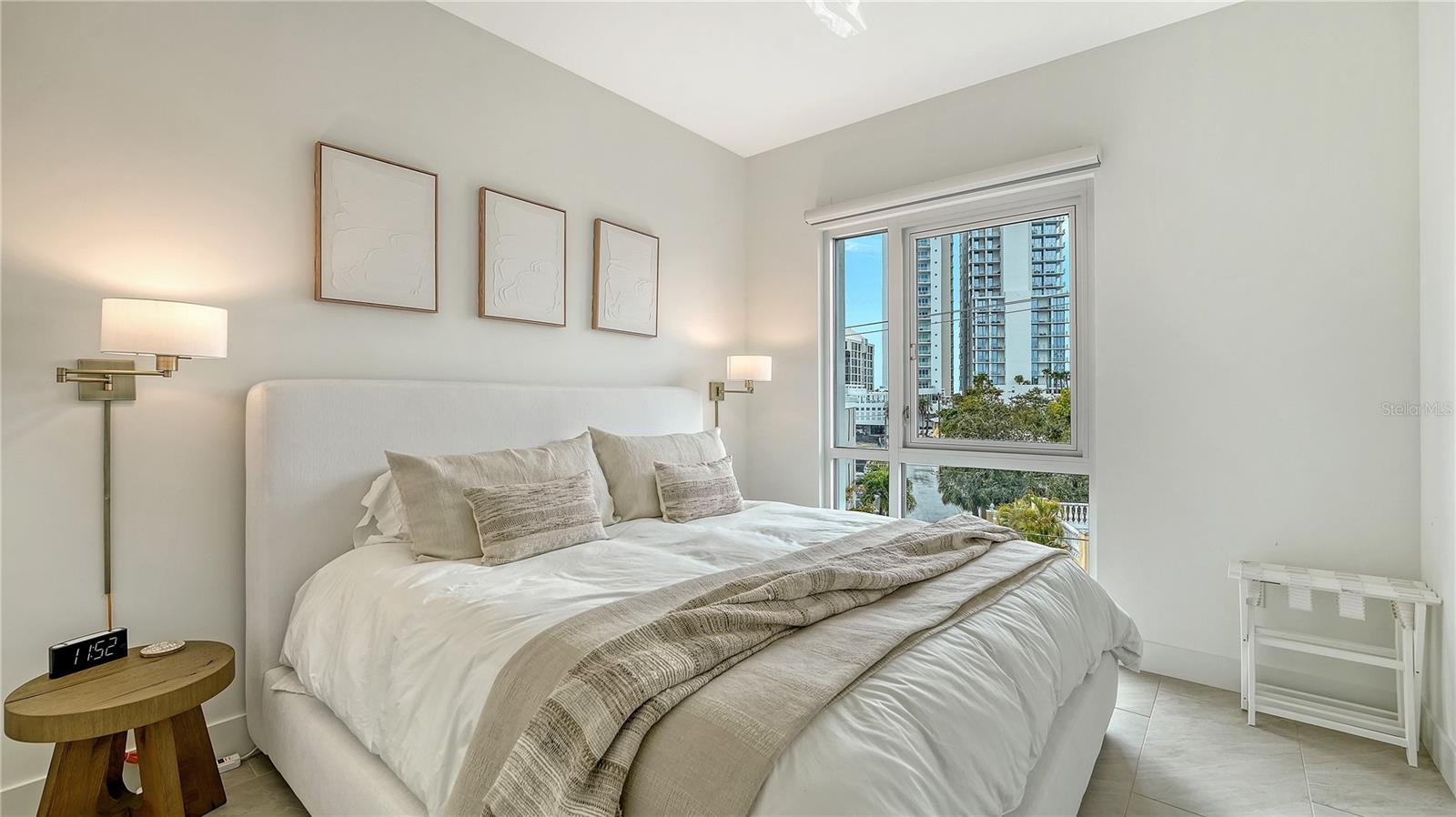 Image 30 of 48 For 635 Orange Avenue 301