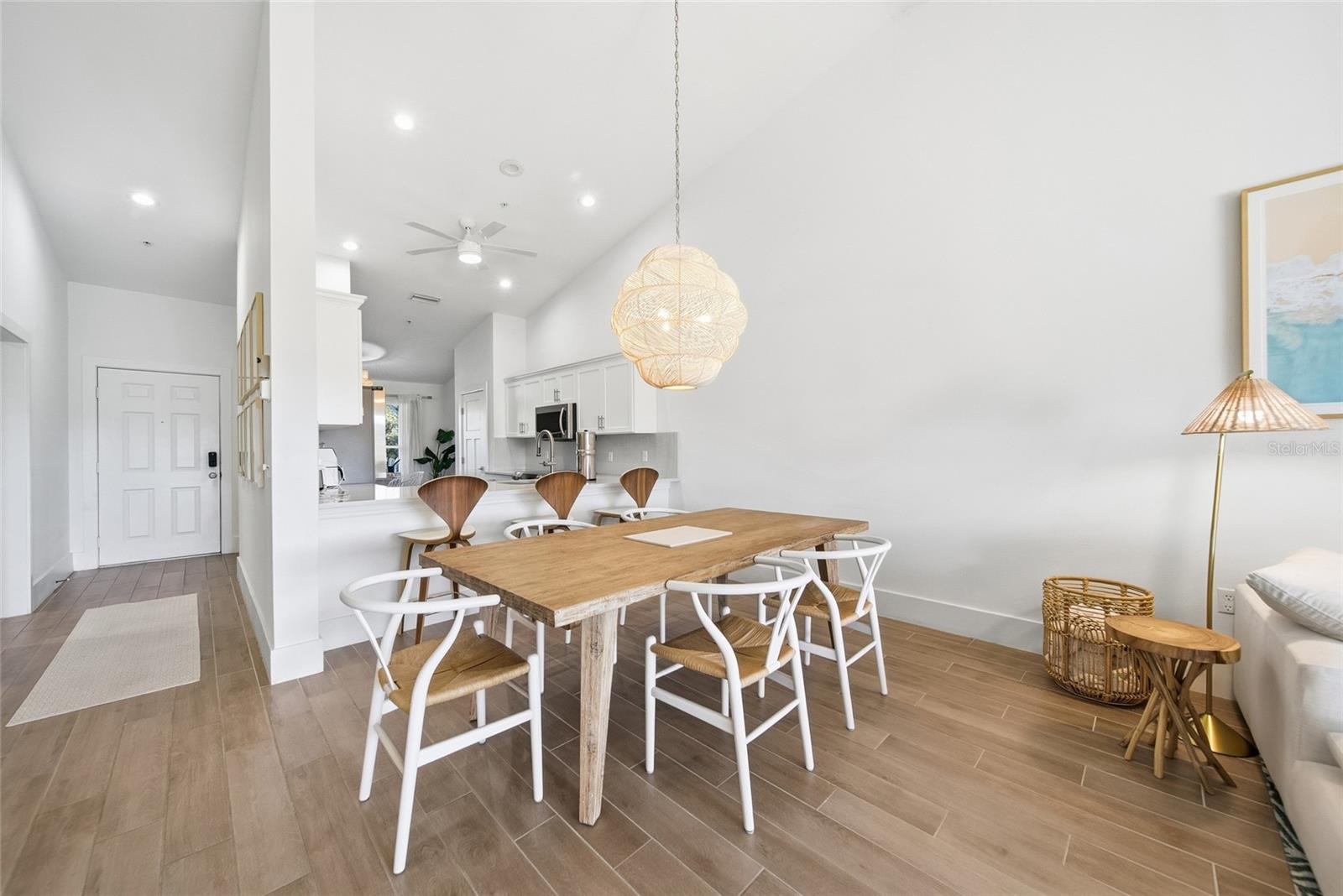 Image 10 of 41 For 5230 Hyland Hills Avenue 1325