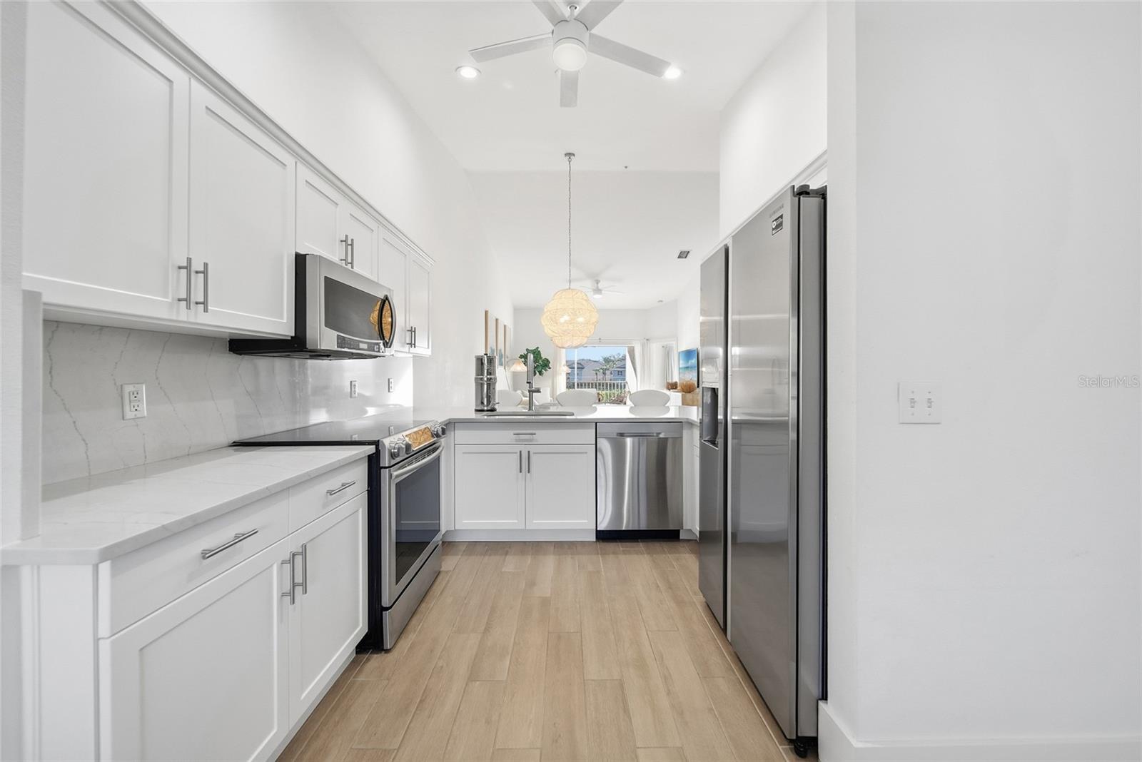 Image 7 of 41 For 5230 Hyland Hills Avenue 1325