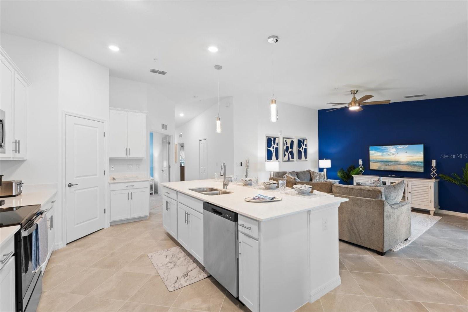 Image 12 of 62 For 12470 Wellen Golf Street 205