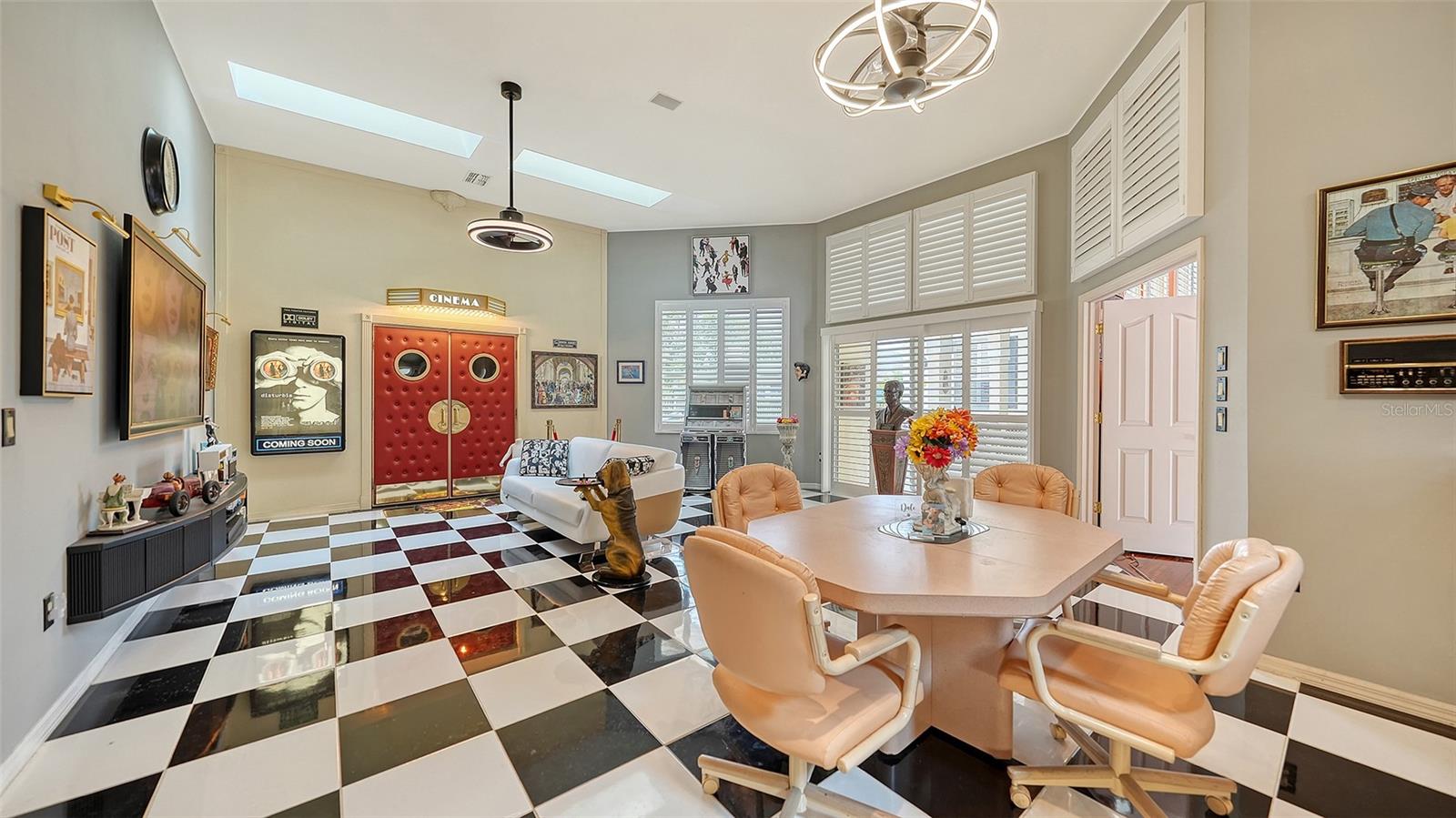 Image 23 of 66 For 7421 Weeping Willow Boulevard