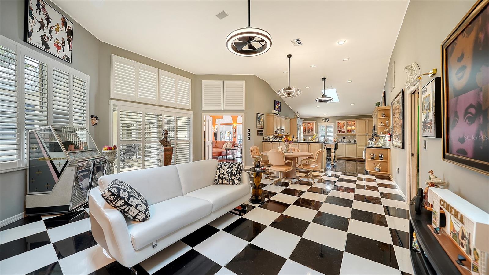 Image 28 of 66 For 7421 Weeping Willow Boulevard