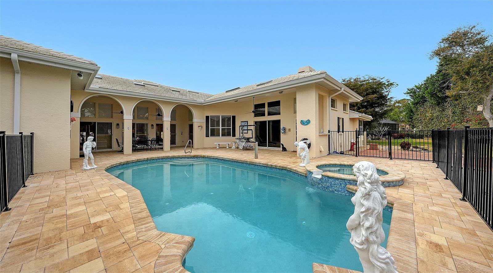 Image 62 of 66 For 7421 Weeping Willow Boulevard