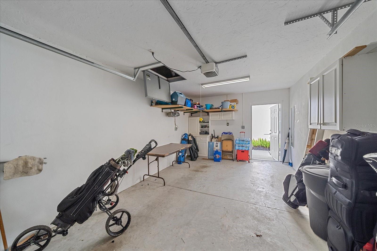 Image 31 of 42 For 6334 Grand Oak Circle 203