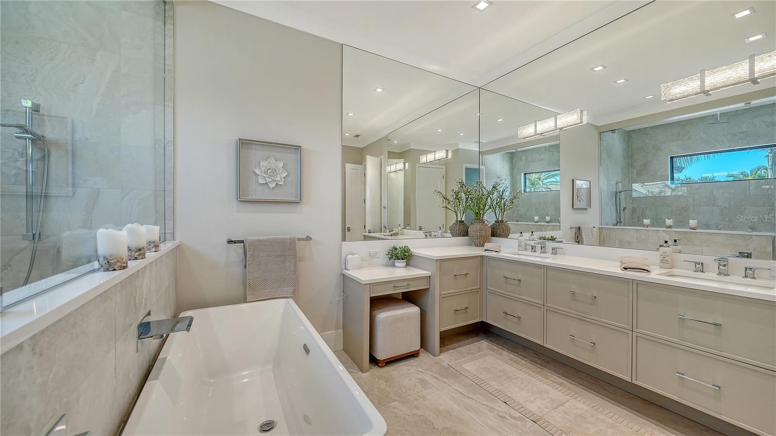 Image 30 of 50 For 575 Spoonbill Drive