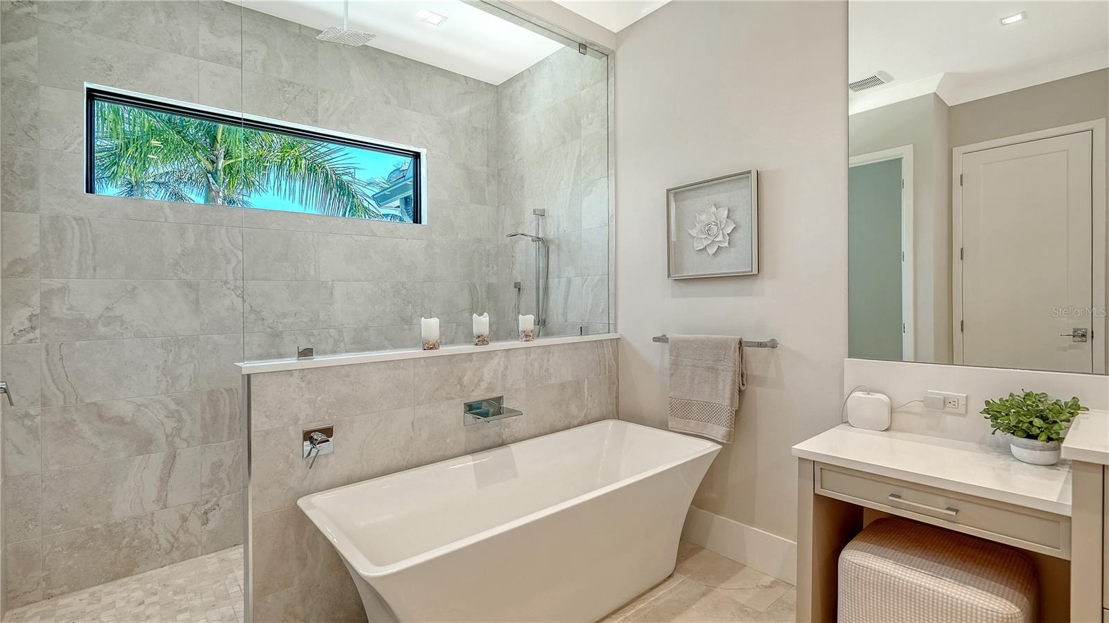 Image 31 of 50 For 575 Spoonbill Drive