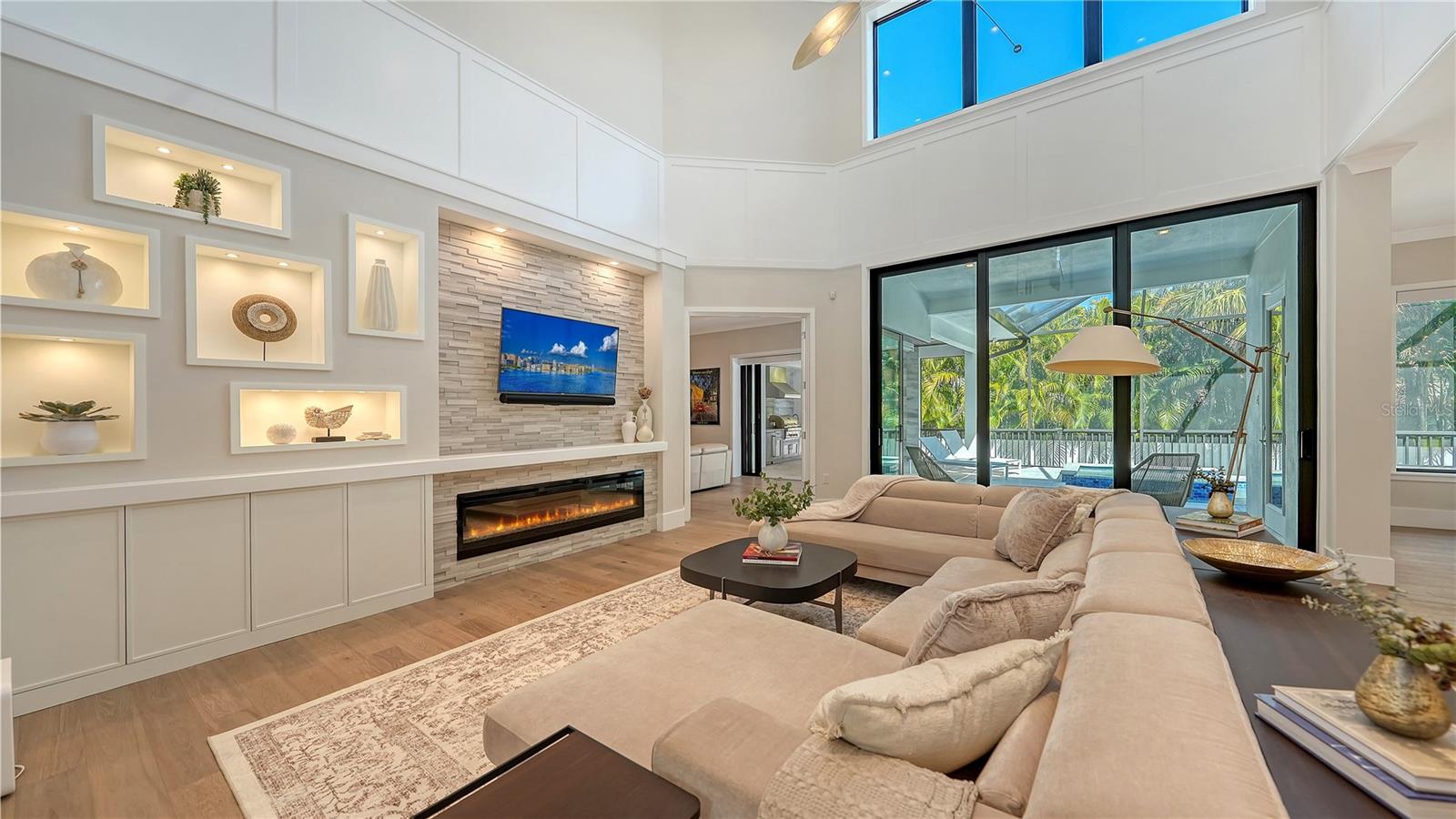 Image 8 of 50 For 575 Spoonbill Drive