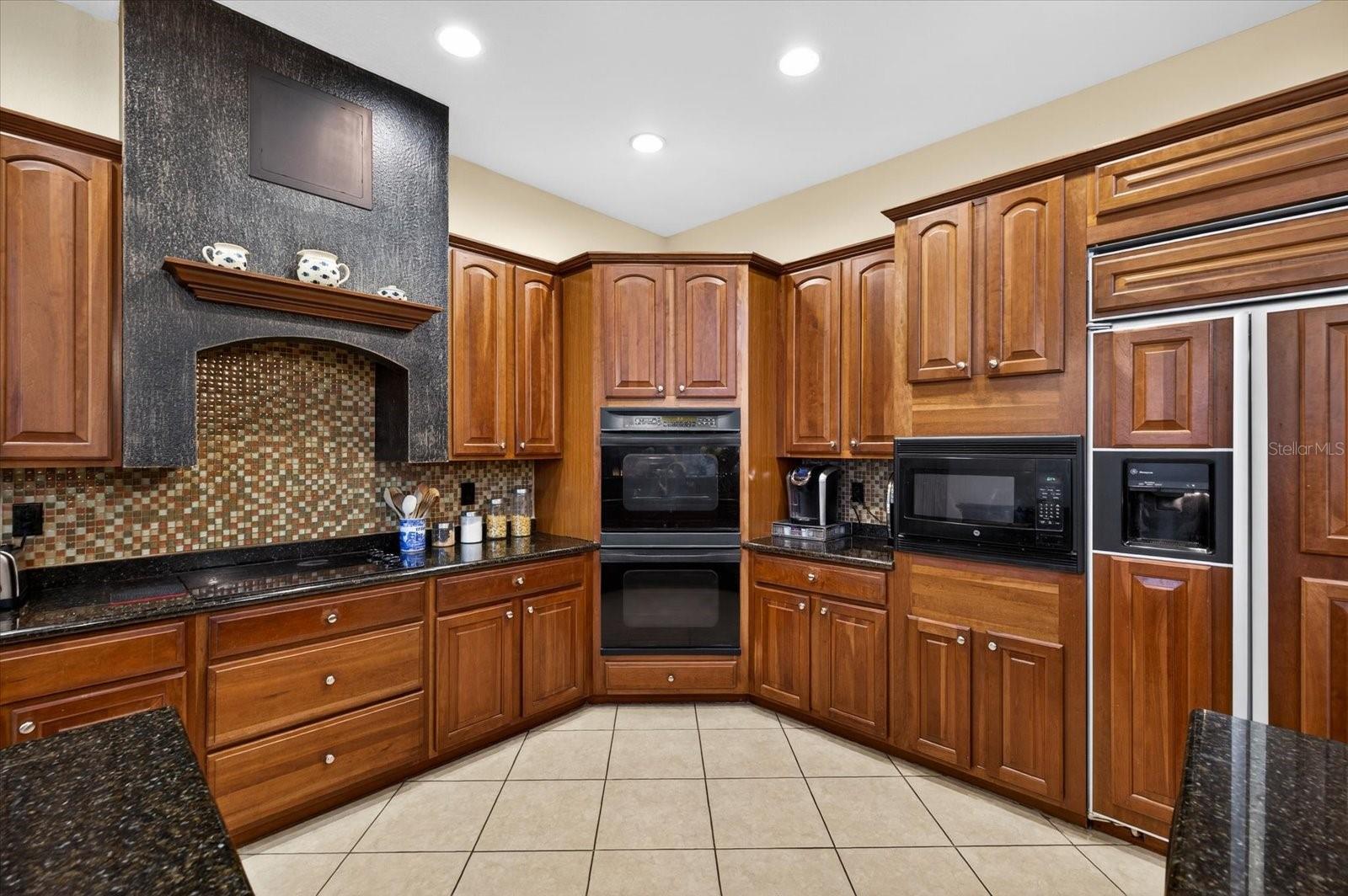 Image 25 of 50 For 5510 Longboat Boulevard