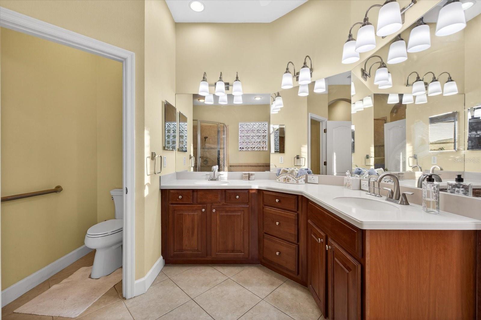 Image 30 of 50 For 5510 Longboat Boulevard