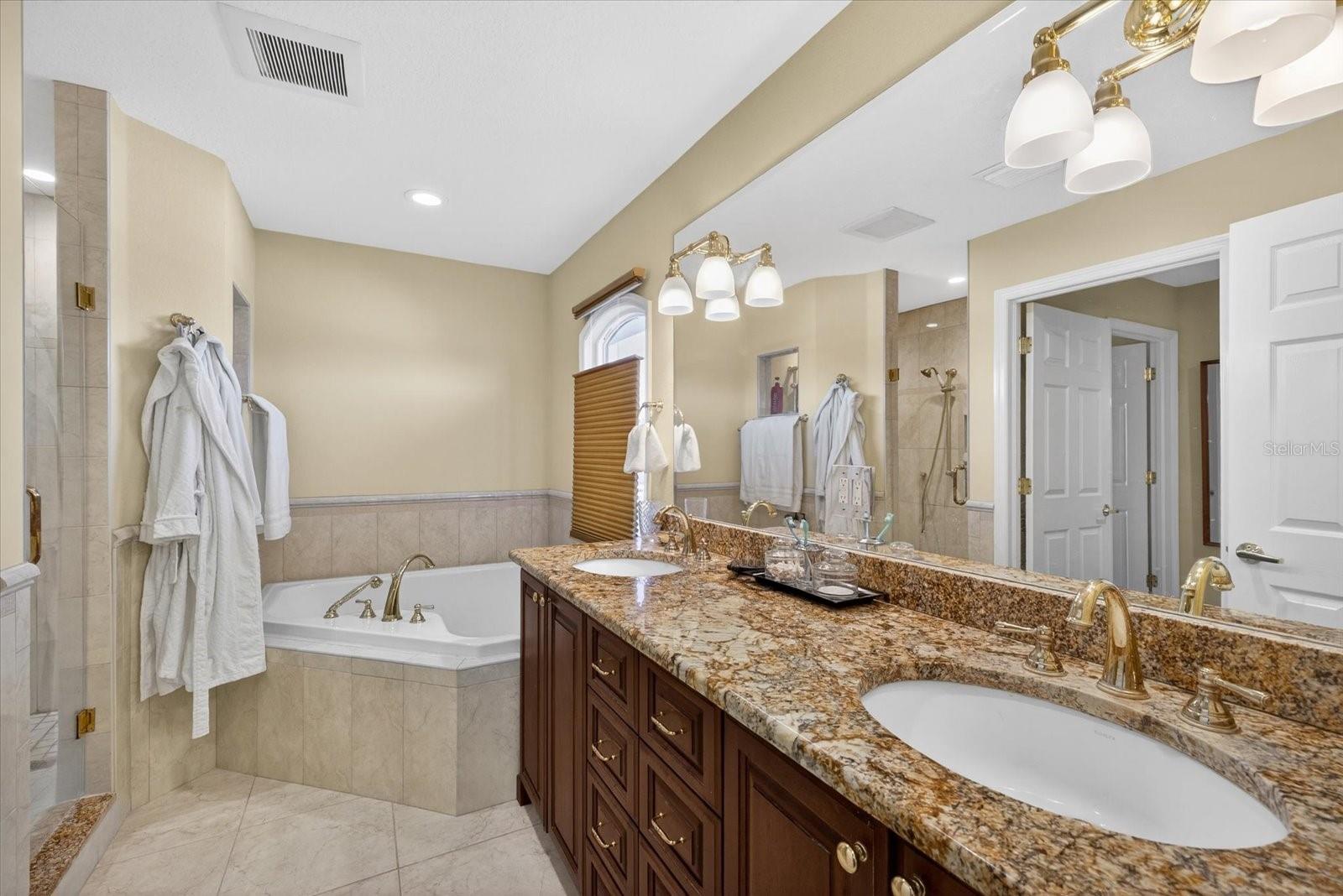 Image 37 of 50 For 5510 Longboat Boulevard