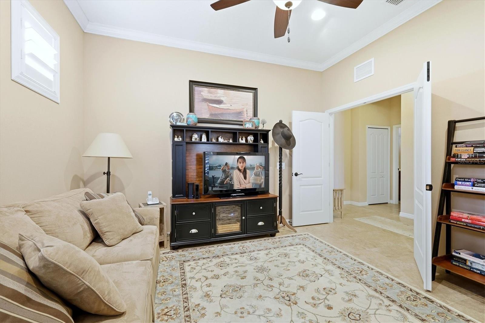 Image 12 of 86 For 7123 Westhill Court