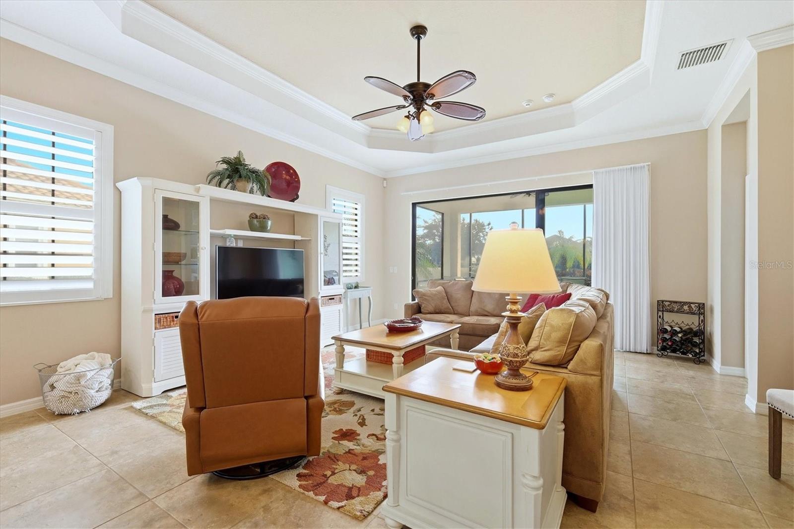 Image 13 of 86 For 7123 Westhill Court