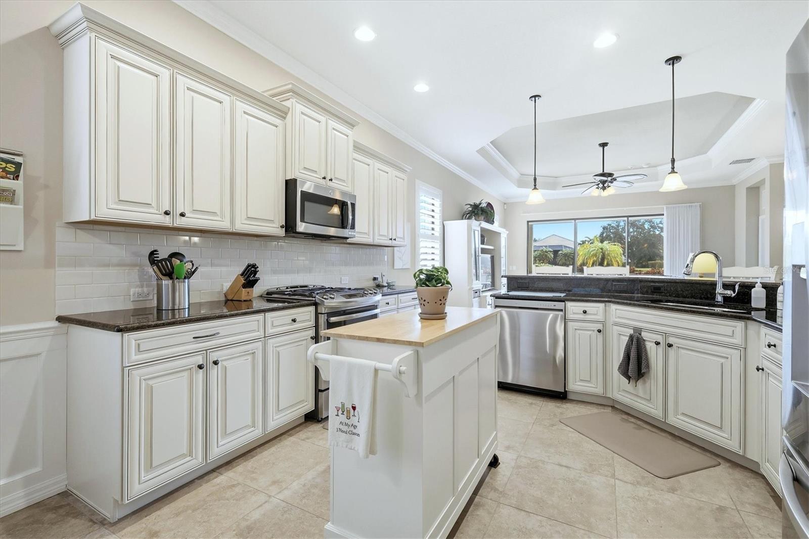 Image 29 of 86 For 7123 Westhill Court